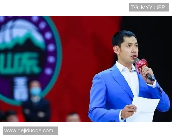 张庆鹏:从篮球场上的拼搏者到人生舞台上的奋斗典范 张庆鹏:从篮球场上的拼搏者到人生舞台上的奋斗典范