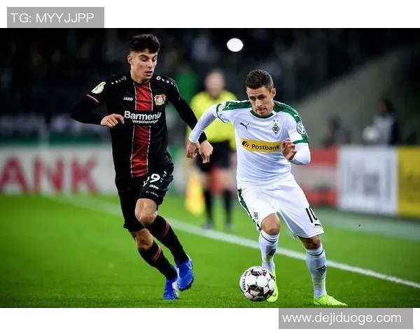 2017年圣保利与凯泽的精彩对决回顾与分析 2017年圣保利与凯泽的精彩对决回顾与分析