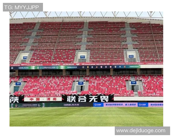 裕彤体育场激情四溢足球比赛直播精彩瞬间回顾与赛后分析 裕彤体育场激情四溢足球比赛直播精彩瞬间回顾与赛后分析