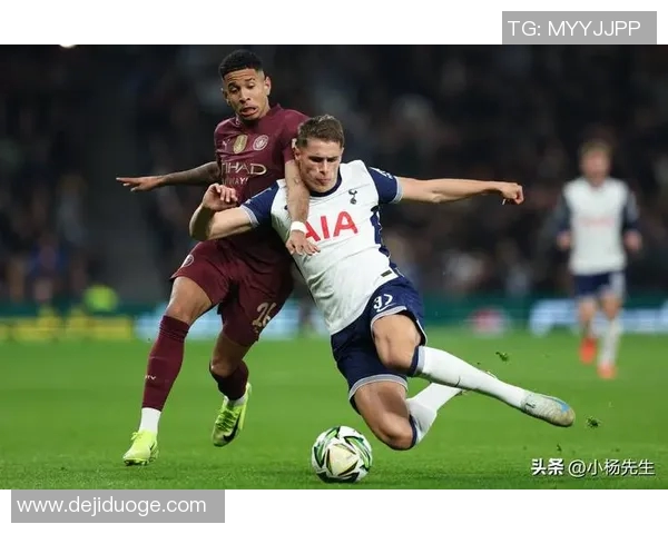 曼联与曼城鸟巢对决因故取消球迷期待重赛时刻 曼联与曼城鸟巢对决因故取消球迷期待重赛时刻