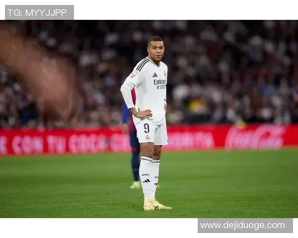 姆巴佩父亲回应K77欧冠决赛逼抢事件强调这不是儿子应承担的责任