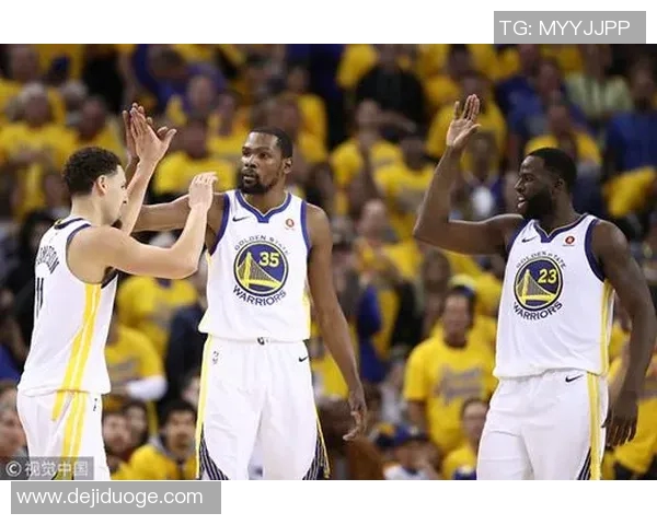 勇士与火箭精彩对决回放NBA直播全程回顾与分析